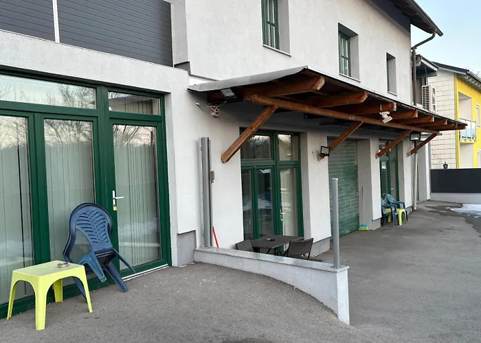 Apartmani Ela Sierning fotoğrafı